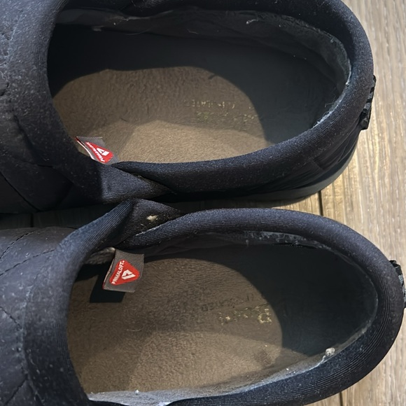 Shoes - Picture 5 of 6